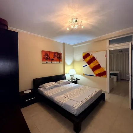 Apartment Spacious Family In The Centre Of