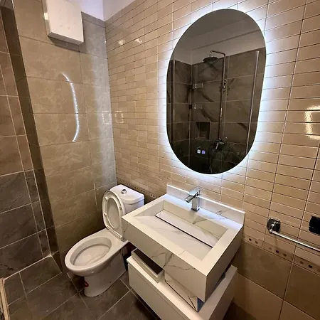 Spacious Family In The Centre Of Apartment