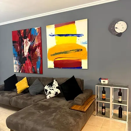 Spacious Family In The Centre Of Apartment Tirana