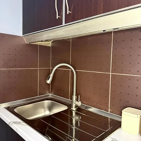 Apartment Spacious Family In The Centre Of Tirana