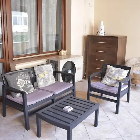 Spacious Family In The Centre Of Apartment