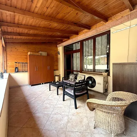 Apartment Spacious Family In The Centre Of Tirana