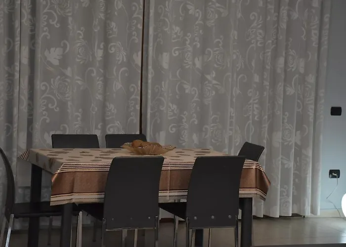 Appartement Spacious Family In The Centre Of Tirana