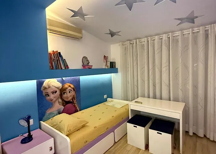 Spacious Family In The Centre Of Appartement *